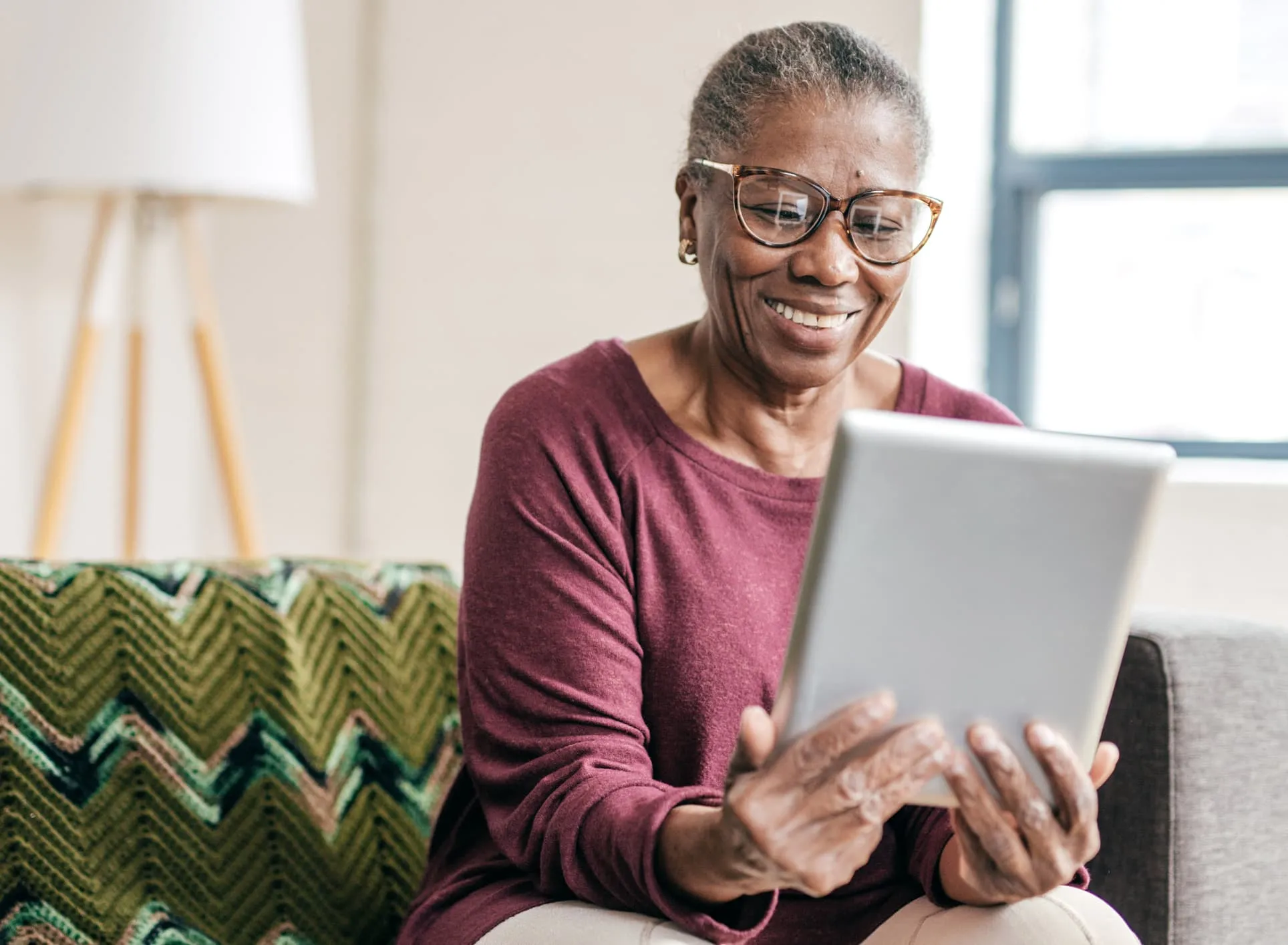 Valendo Health provides a turnkey approach to help practices excel at medically integrated dispensing. Our pharmacists and care coordinators work as an extension of your team to ensure your patients receive quick and affordable access to specialty treatments.